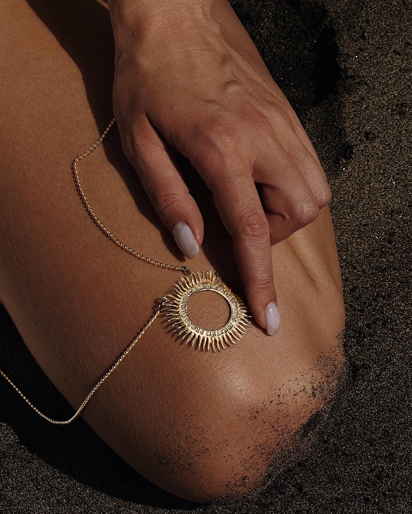 Sol pendant chain necklace in silver with gold plating