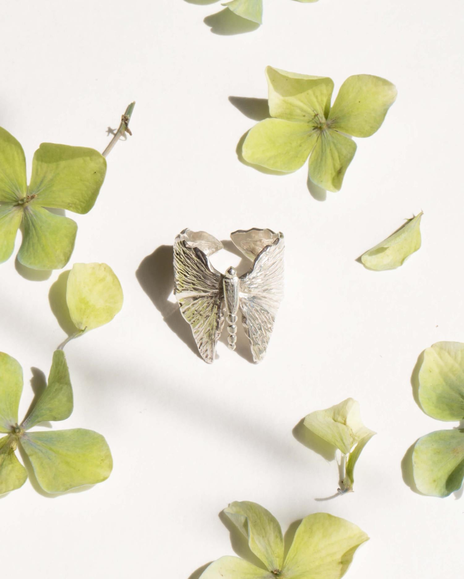 Borboleta Ring in silver