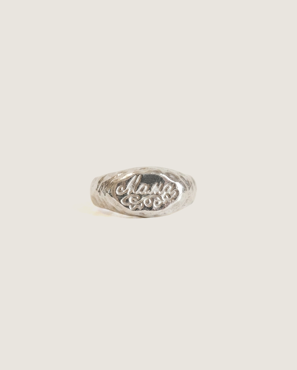 Mama ring in silver