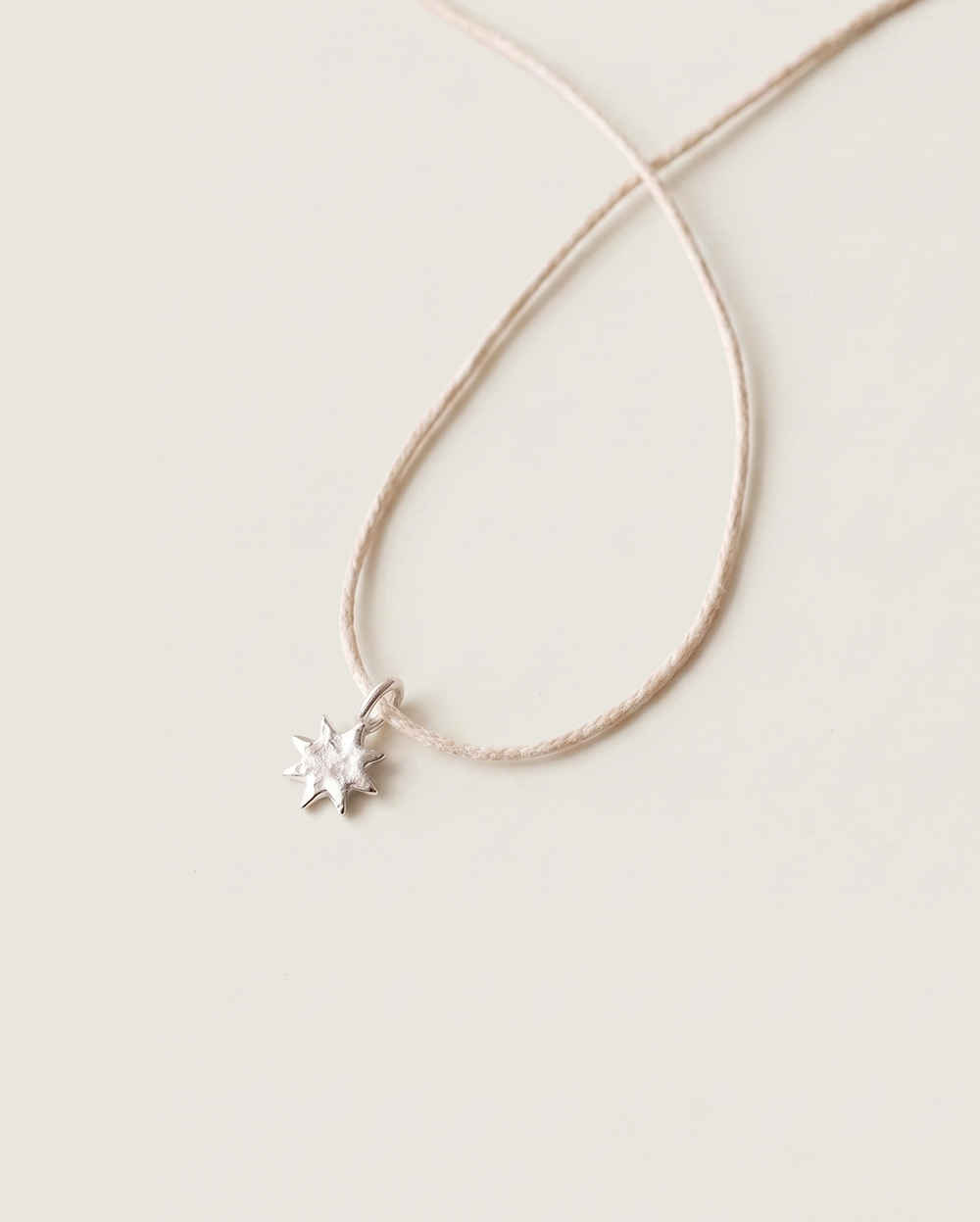 Small Star pendant necklace in silver